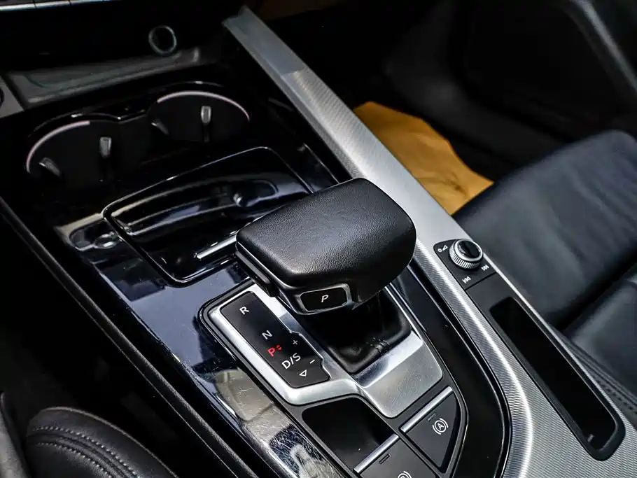 Audi A5 (Import) 2024 Sportback 40 TFSI Fashion Dynamic фото 23