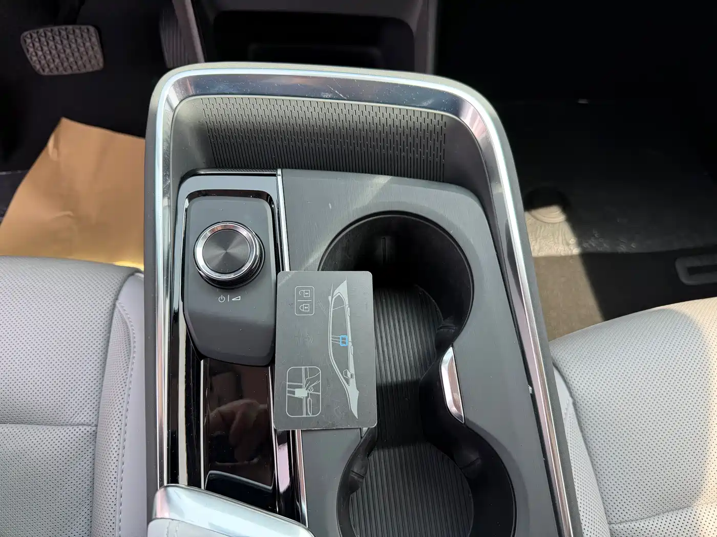 Buick E4 2023 Model Premium Edition фото 26