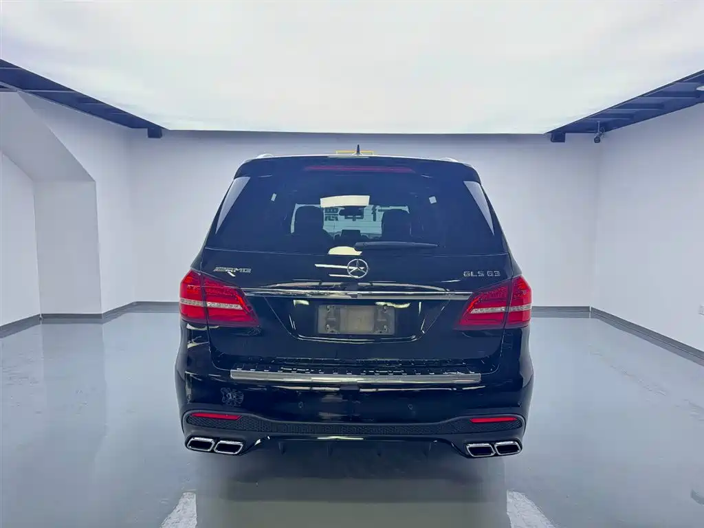 Mercedes-Benz GLS AMG 2017 AMG GLS 63 4MATIC фото 5