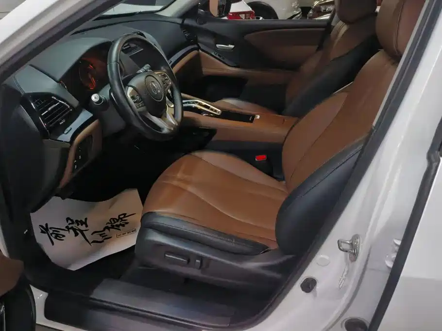 Acura CDX 2021 2021 1.5T 2WD Premium Edition