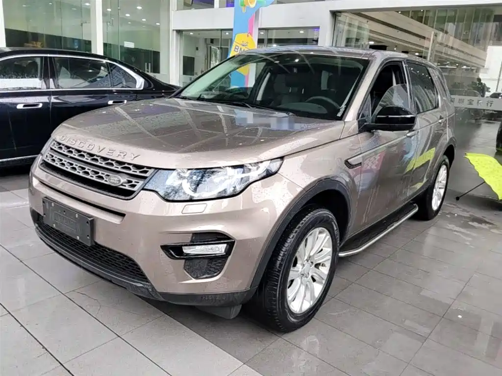 Land Rover Discovery Sport 2017 2.0T PURE фото 3