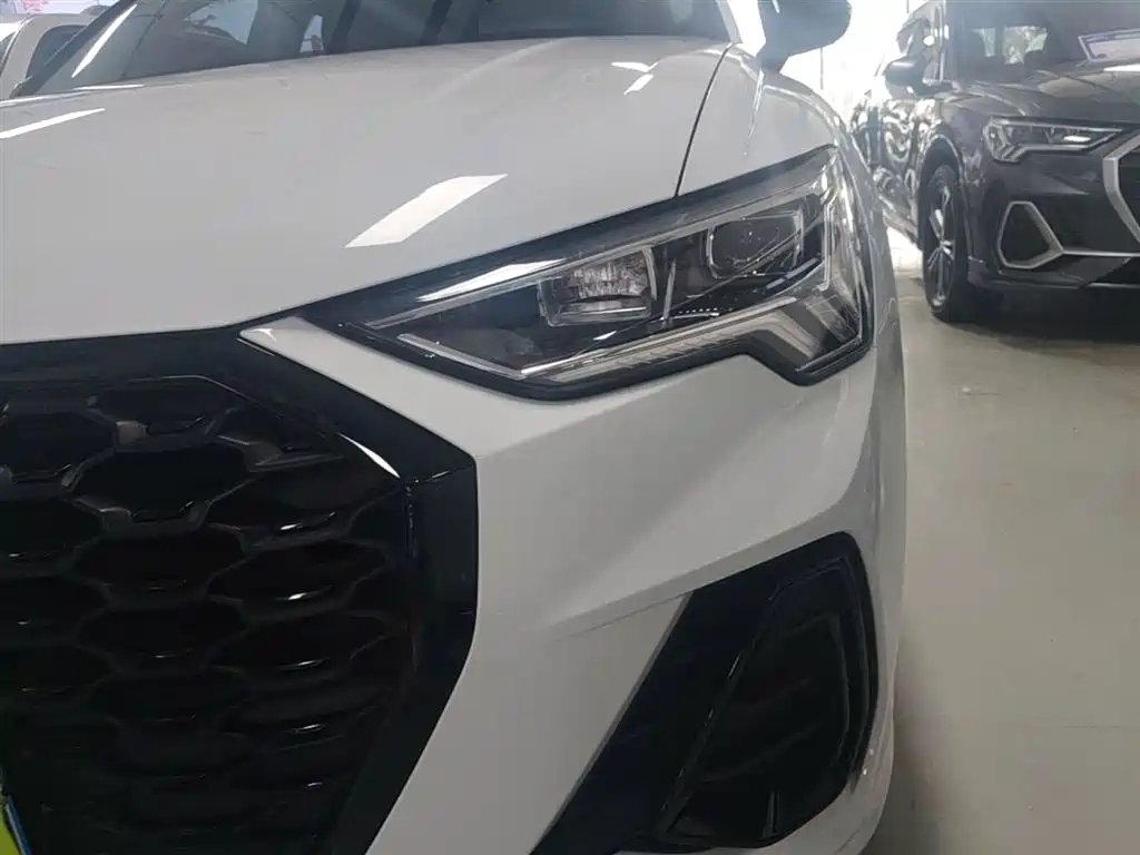 Audi Q3 Sportback 2020 40 TFSI Fashion фото 24