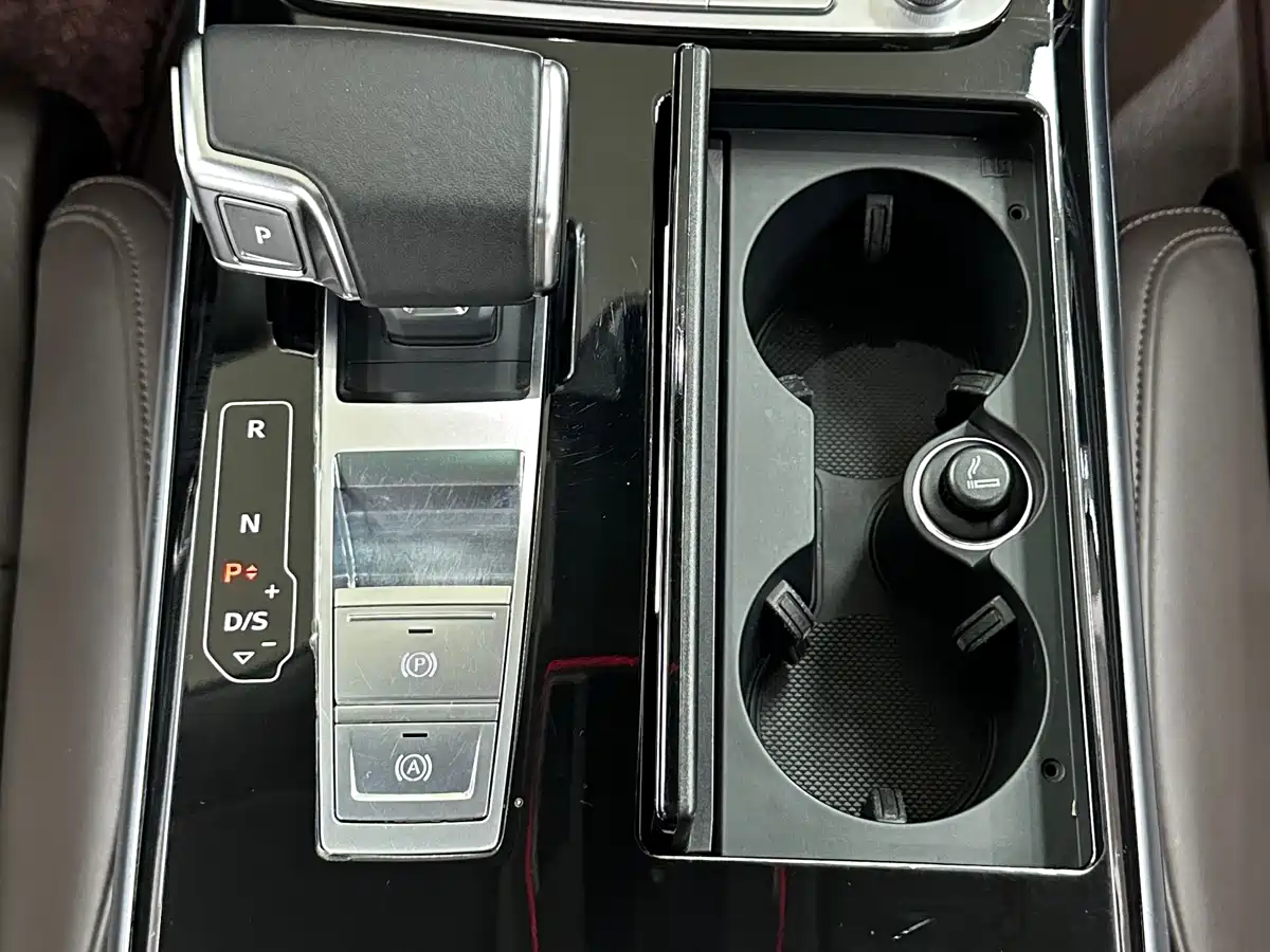 Audi A8 2019 Plus A8L 50 TFSI quattro Comfort фото 16