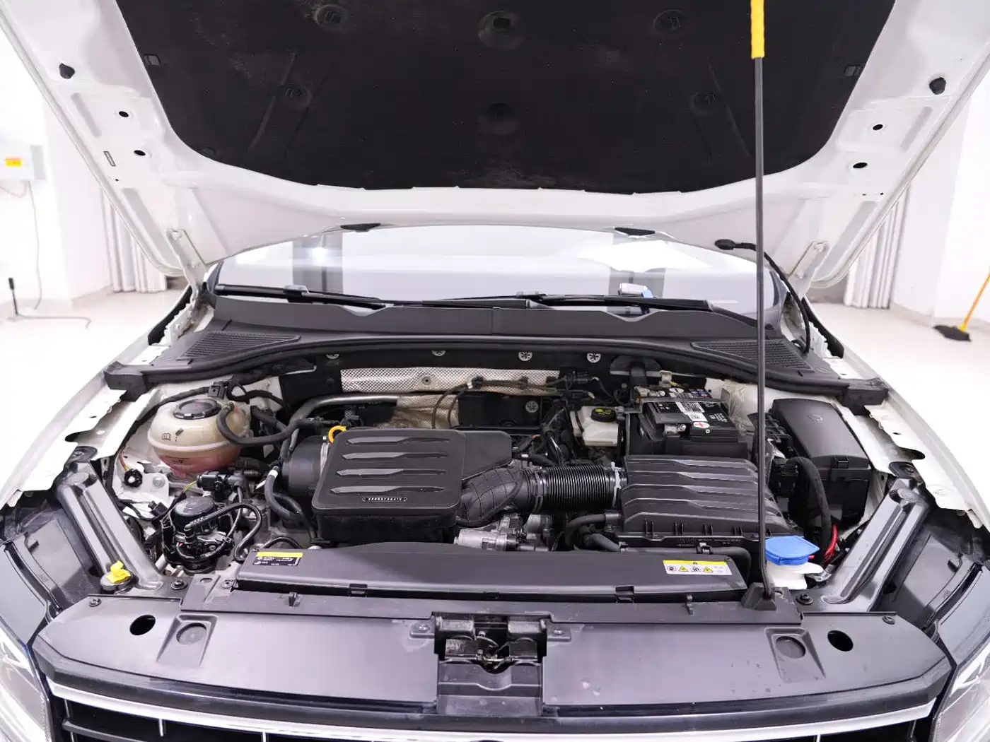 Volkswagen Bora 2021 1.5L Automatic Elite Smart Edition фото 15