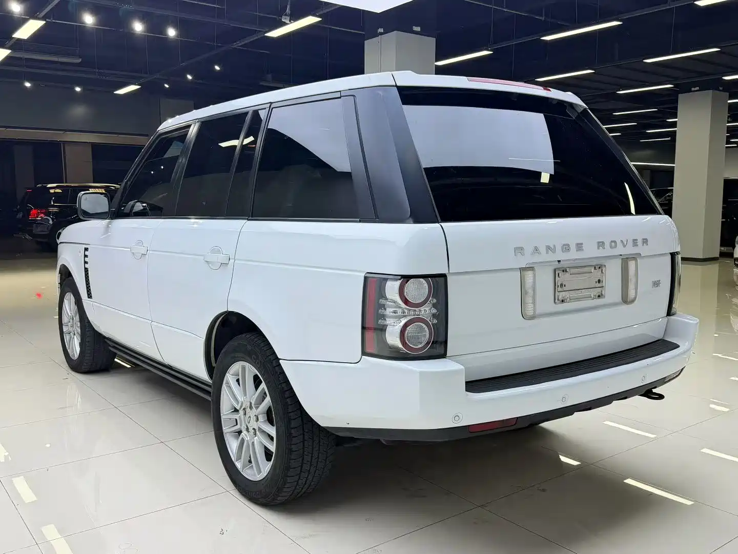 Фото 7 - Land Rover Range Rover