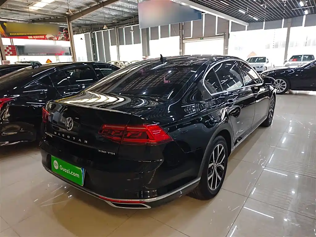 Volkswagen Magotan 2020 330TSI DSG Leading фото 5