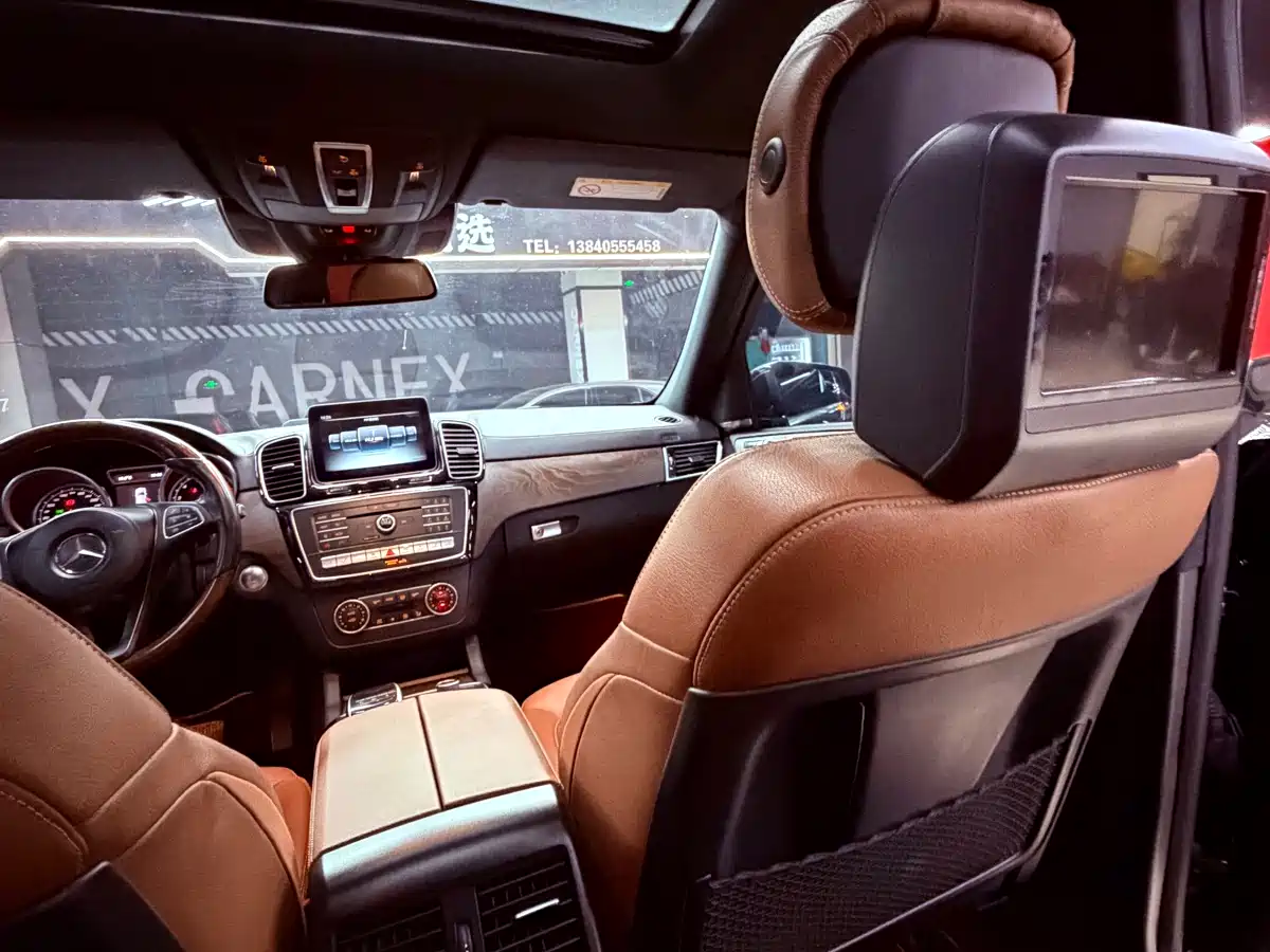 Mercedes-Benz GLS 2017 GLS 500 4MATIC фото 33