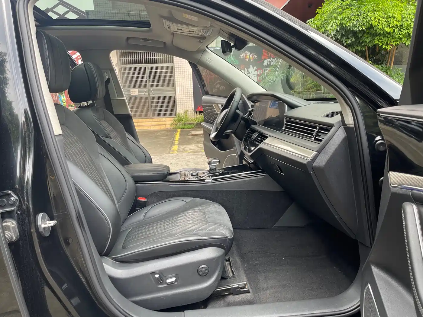 Hongqi HS5 2019 2.0T Smart Connect Enjoy 4WD Edition фото 12