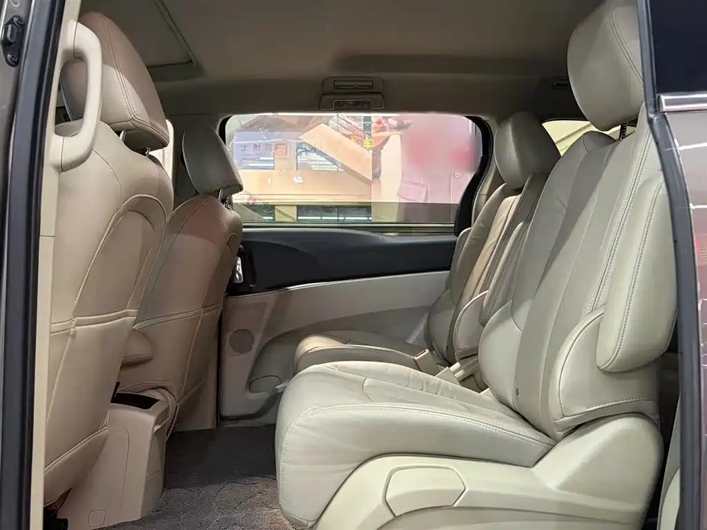 Buick GL8 2017 25S Luxury China V фото 10