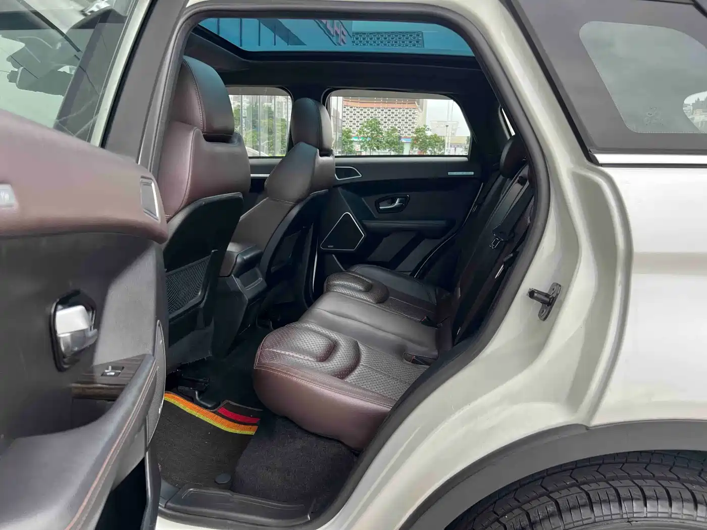 Landwind X7 2016 2015 2.0T Panoramic Flagship Edition