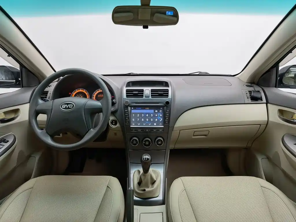 BYD L3 2012 2012 1.5L Manual Comfort