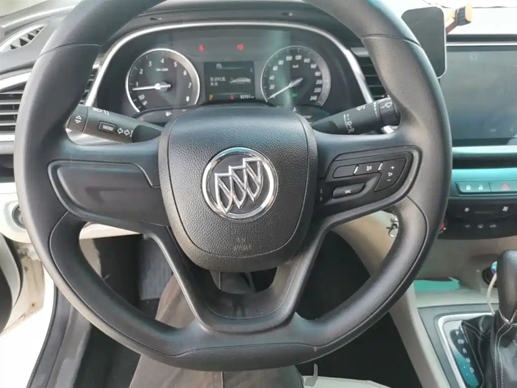 Buick Excelle 2017 15N Automatic Elite фото 11