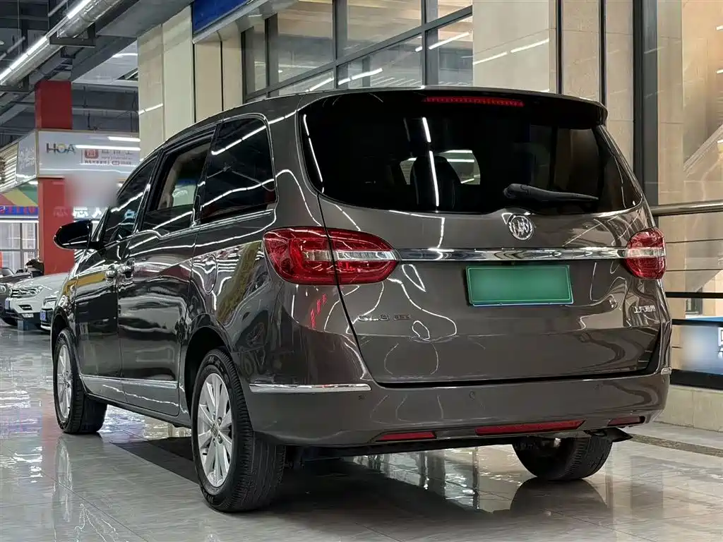 Buick GL8 2017 25S Luxury China V фото 4