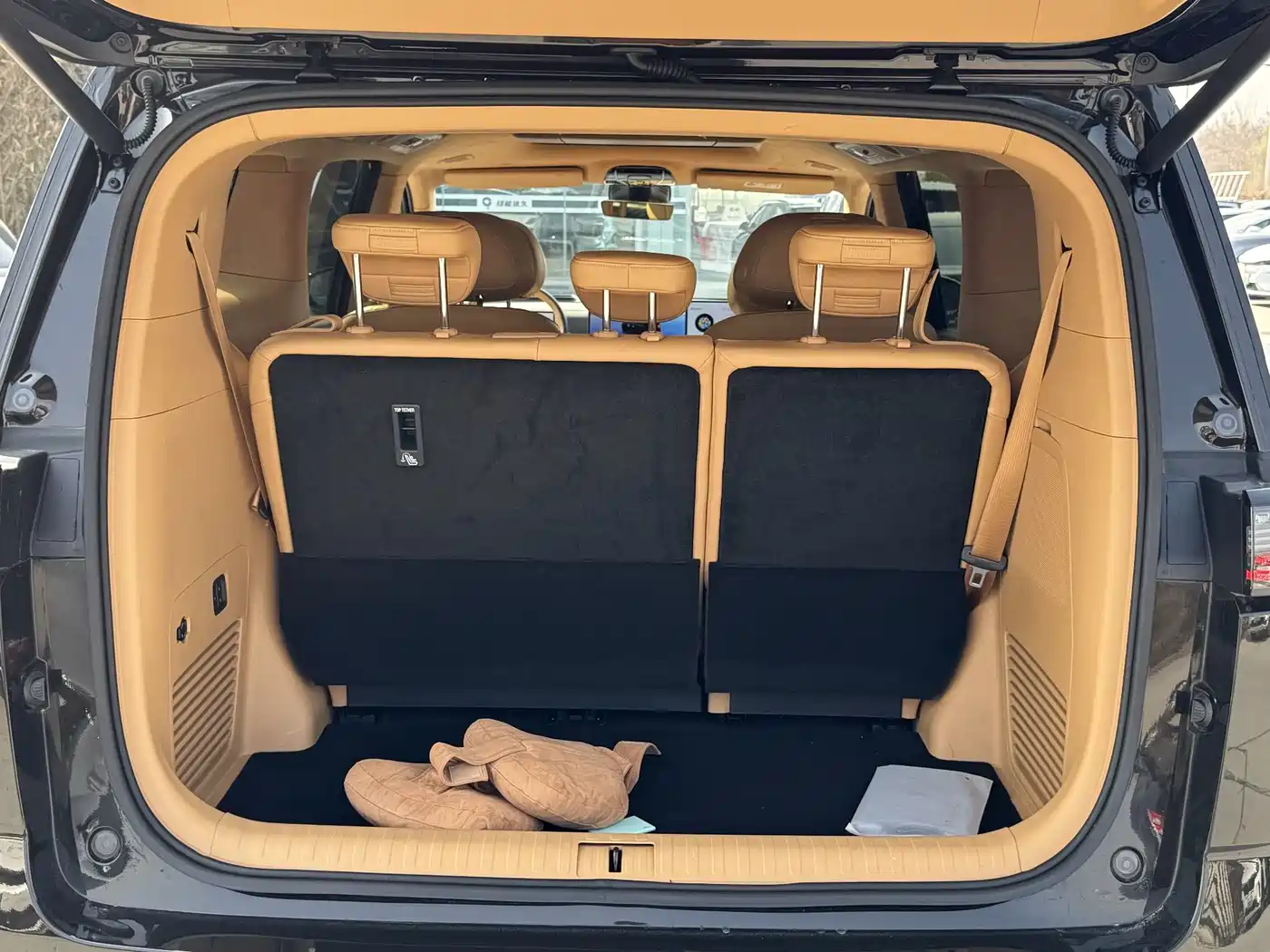 Voyah Auto Voyah Dreamer 2025 PHEV AWD Flagship Kunpeng Edition фото 11