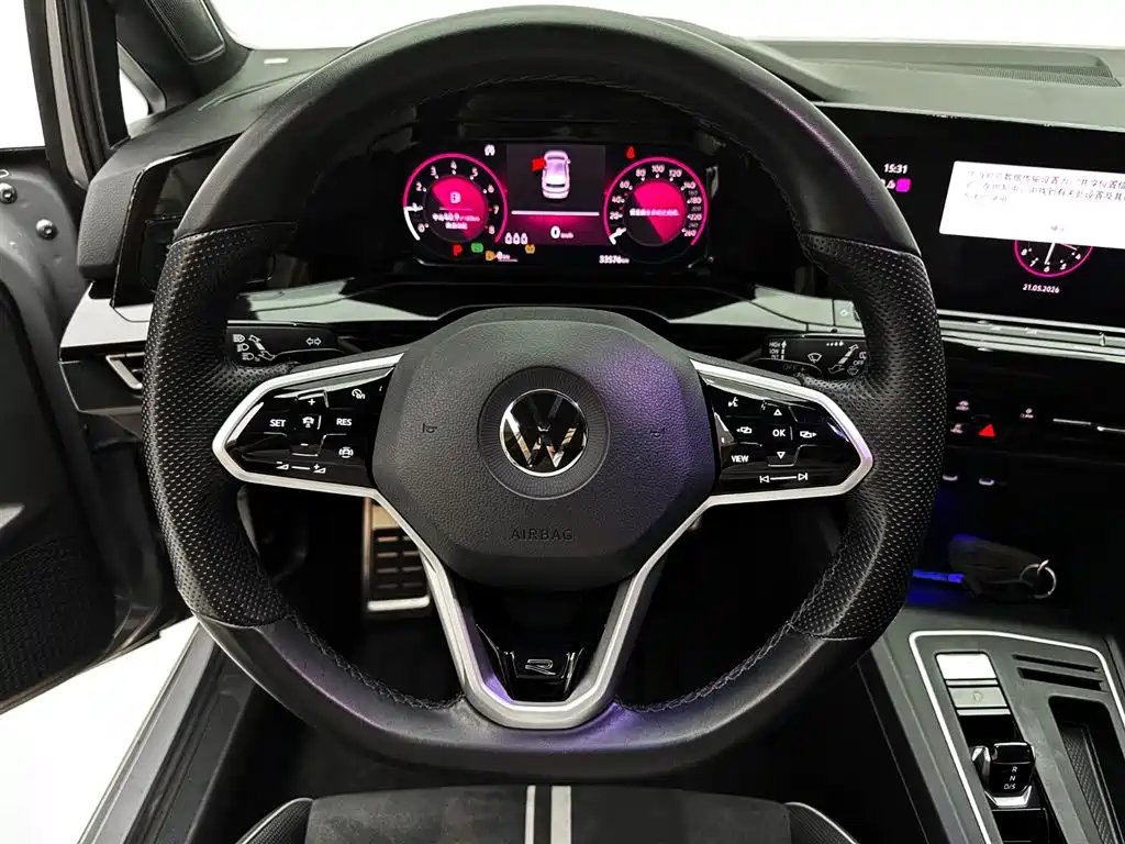 Volkswagen Golf 2021 280TSI DSG R-Line фото 11