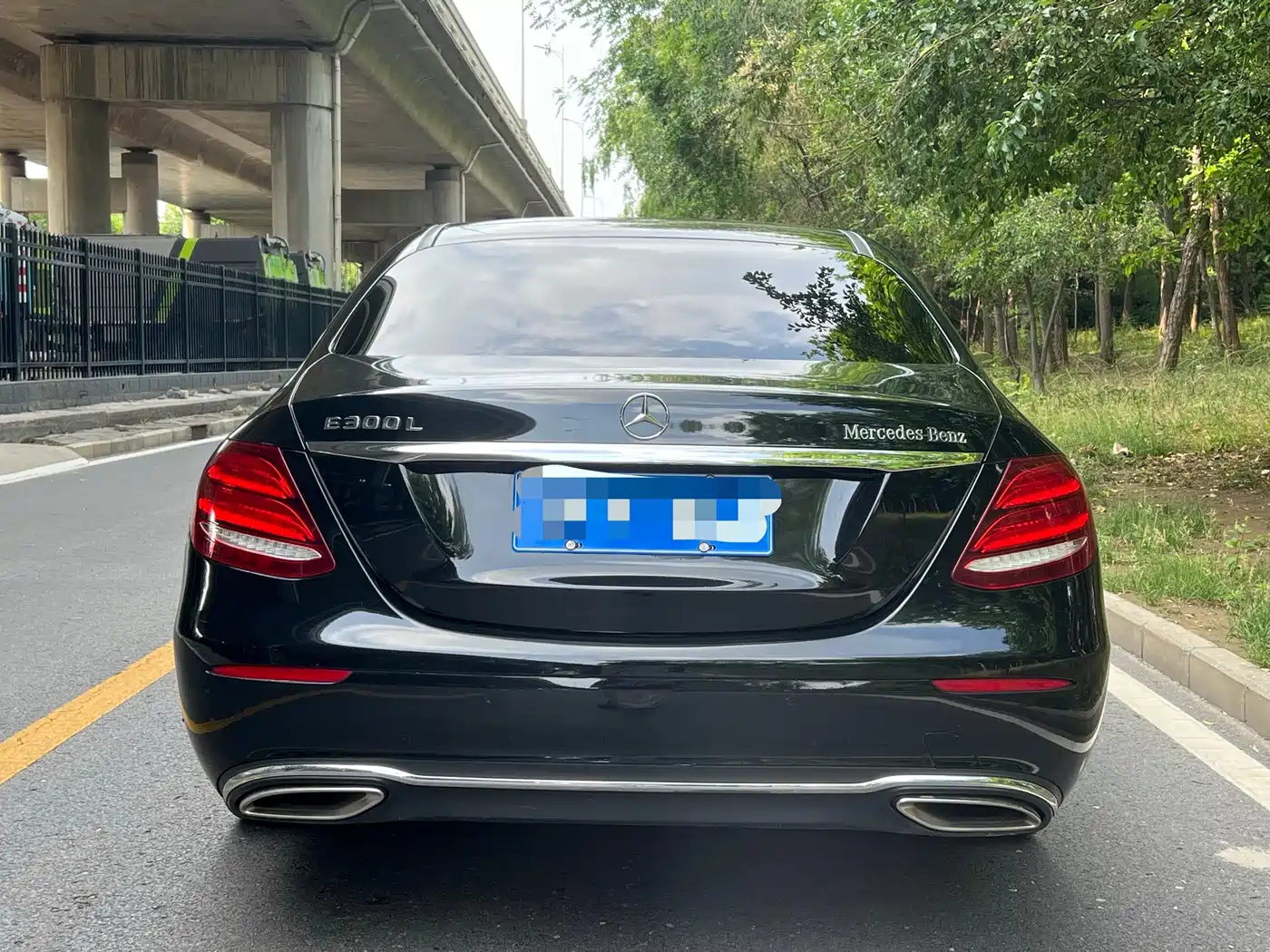 Mercedes-Benz E-Class 2016 E 300 L Fashion Type фото 8