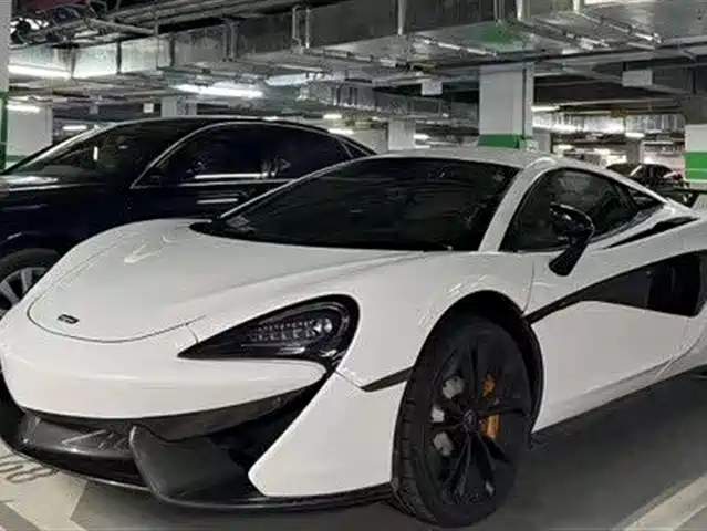 MCLAREN 540C