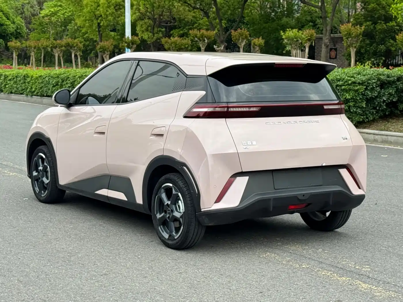 BYD Seagull 2024 Glory Edition 305km Freedom Edition фото 13