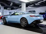 Фото 14 - Aston Martin DB11