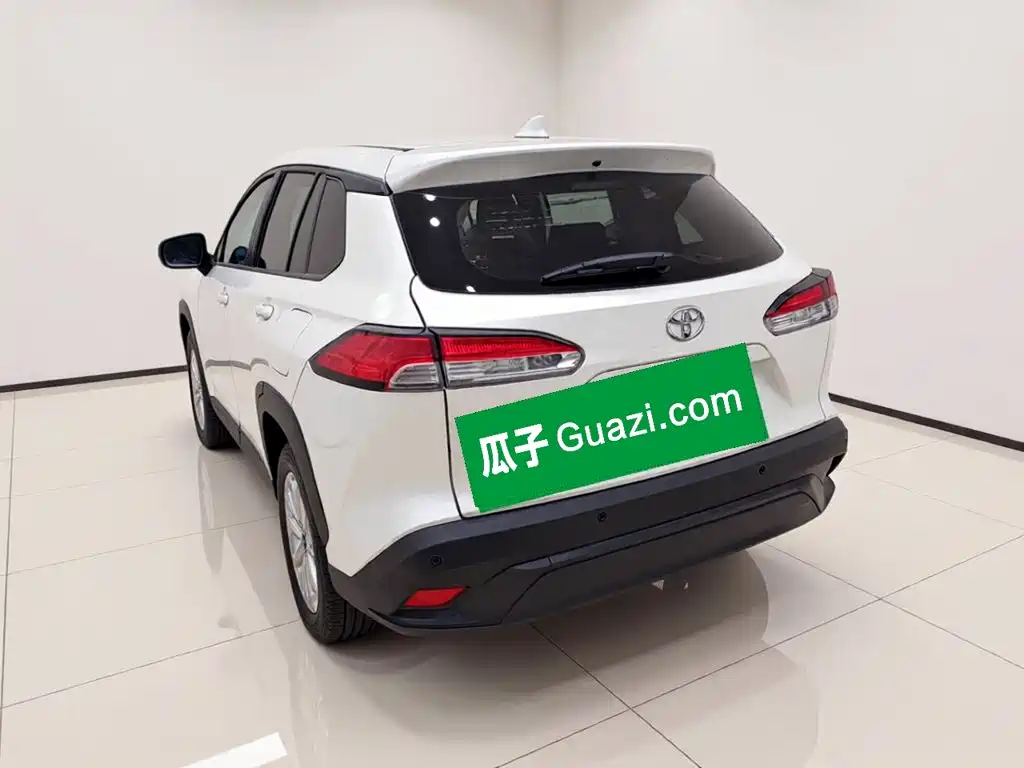 Photo 4 - Toyota Frontlander