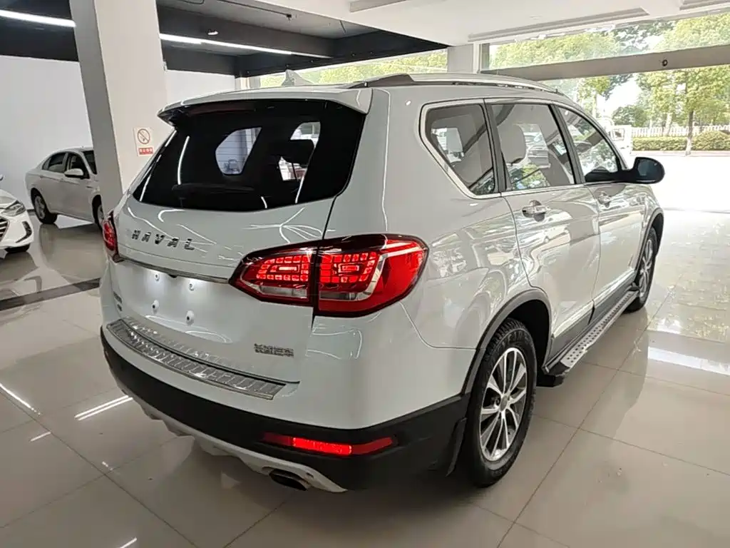Photo 7 - Haval H6