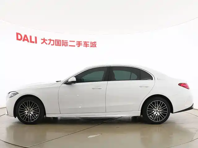 Mercedes-Benz C-Class 2025 C 260 L Sport Edition — фото 4