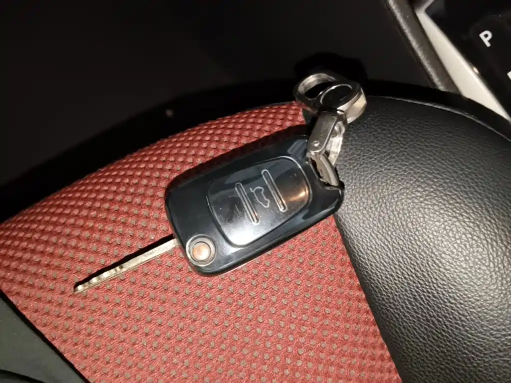 Hyundai Reina 2015 2014 Model 1.4L Automatic GLX
