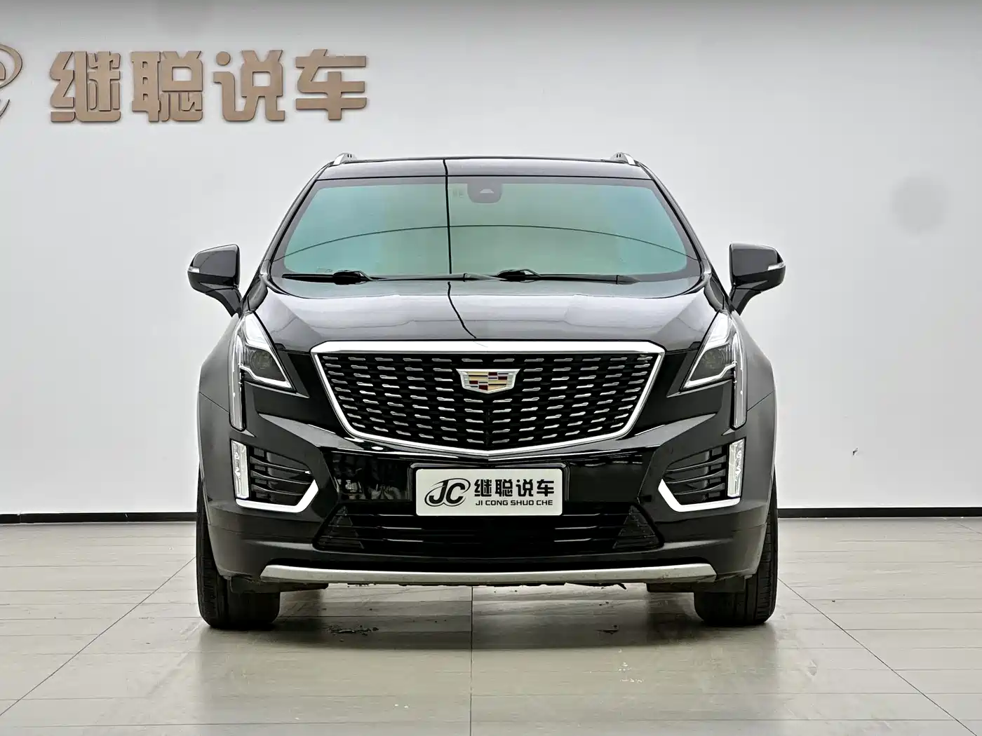 Cadillac XT5 2021 2.0T 2WD Luxury Edition фото 2