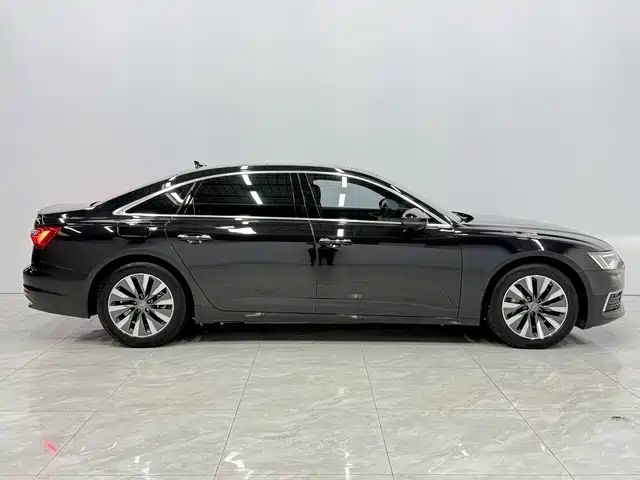 Audi A6L 2019 45 TFSI Premium Elegance фото 7