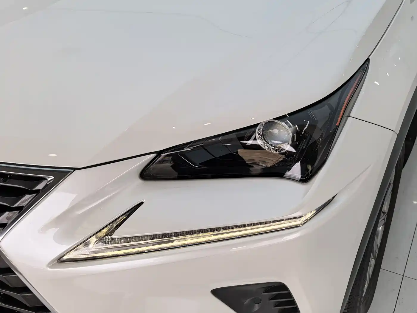 Lexus NX 2020 200 AWD F Sport China V фото 4