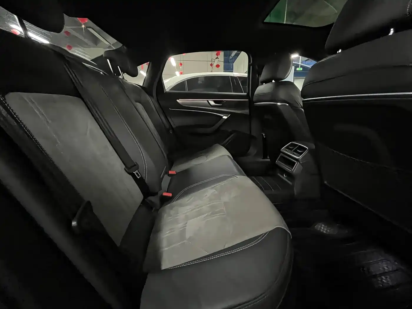 Audi A6L 2021 40 TFSI Luxury Sport фото 14