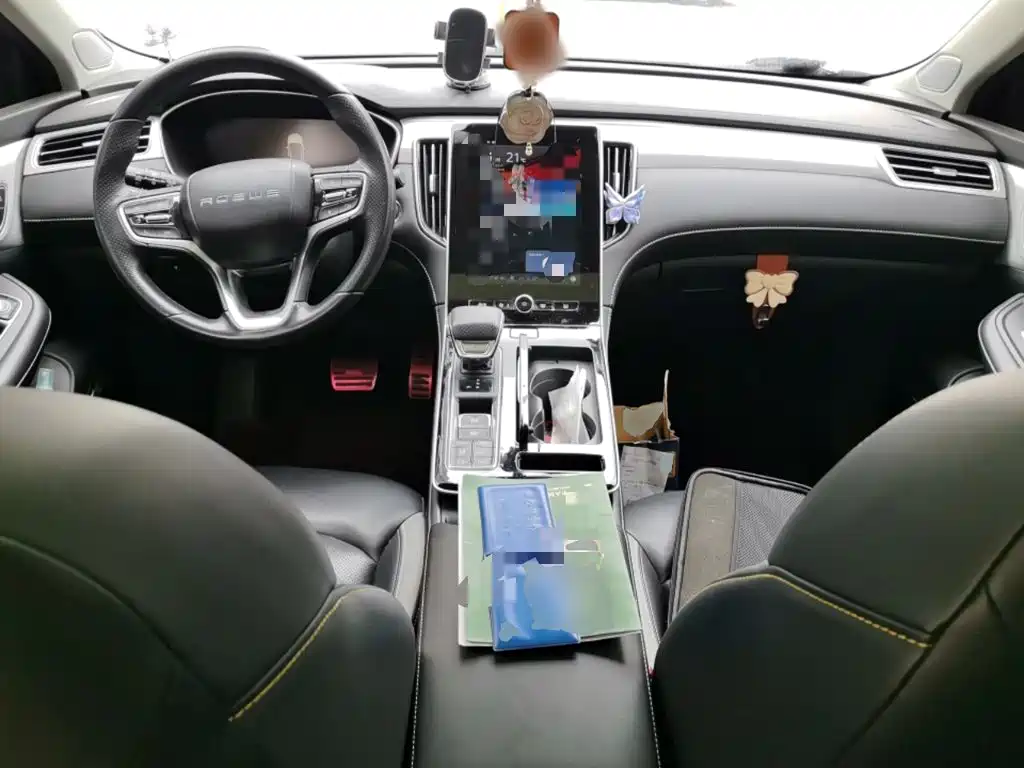 Фото 10 - Roewe i6 MAX EV