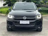 Фото 2 - Volkswagen Touareg