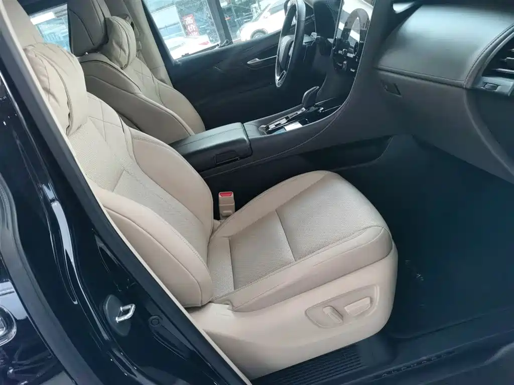 Toyota Alphard 2024 Hybrid 2.5L Prestige Edition фото 17