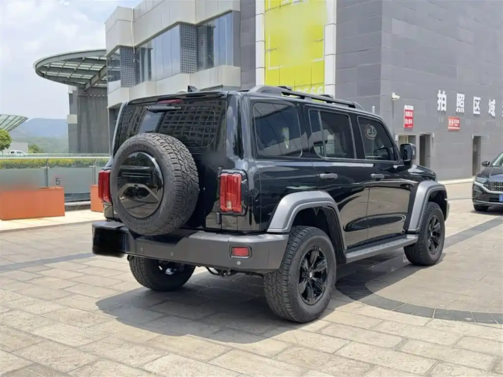 Tank 300 2021 Off-road Edition 2.0T Challenger фото 14
