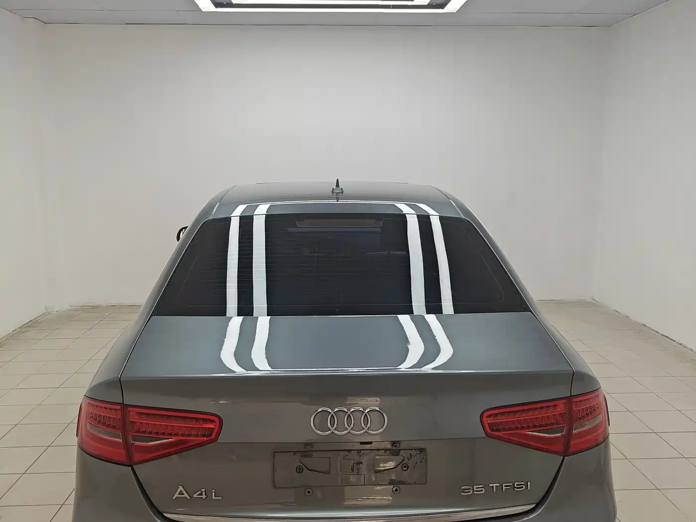 Audi A4L 2013 35 TFSI Automatic Standard фото 5