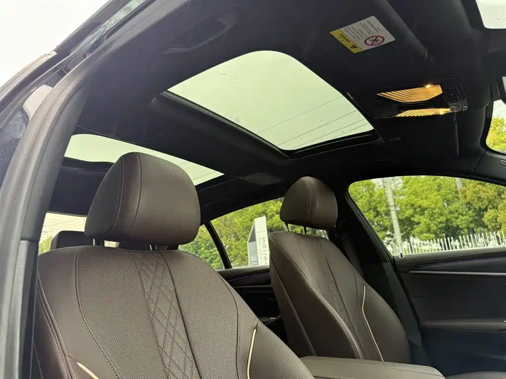 BMW 5 Series 2022 Facelift 530Li Leading M Sport Package фото 11