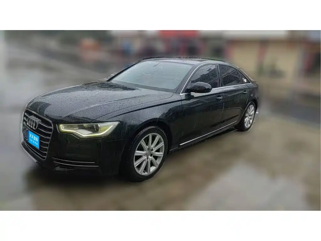 Фото 1 - Audi A6L