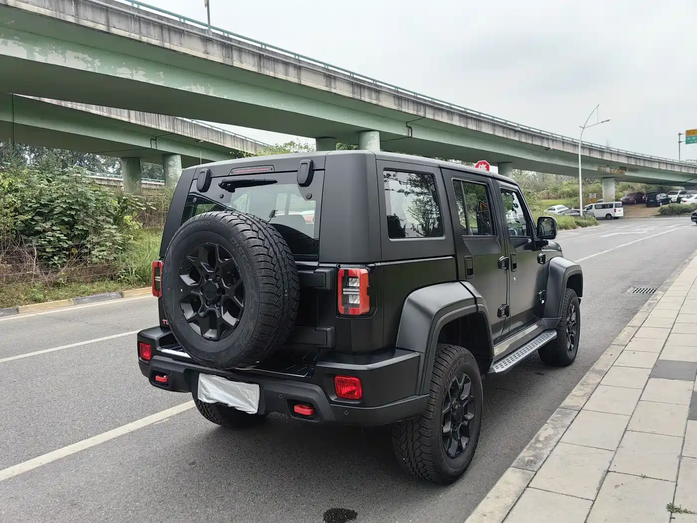 BAIC ORV Beijing Offroad BJ40 2024 2.0D Blade Hero Glory Edition фото 6