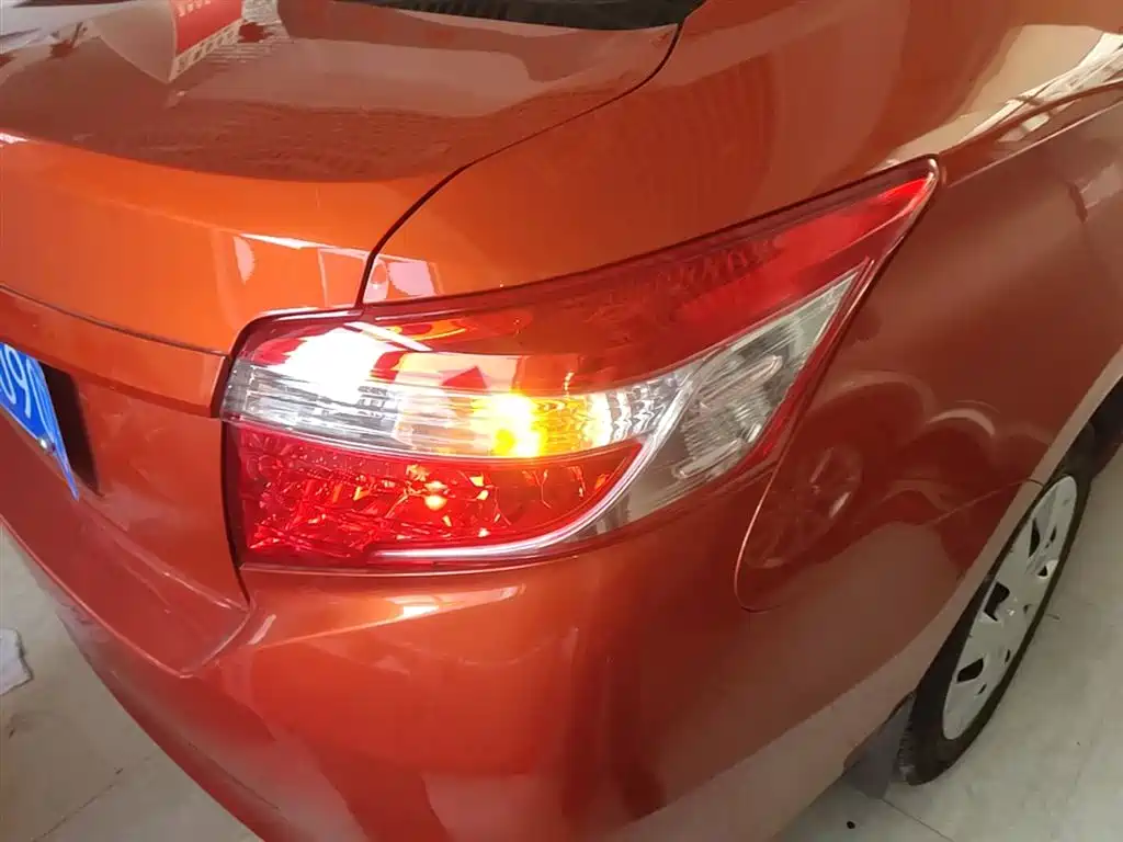 Toyota Vios 2014 1.3L Automatic Stylish Edition фото 8