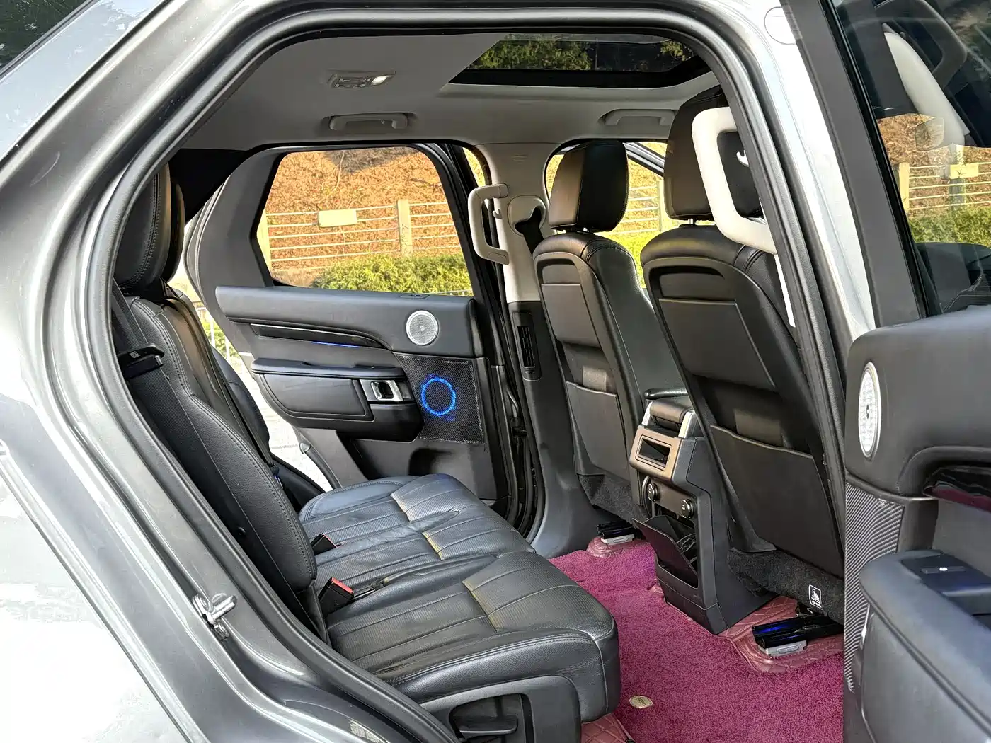 Land Rover Discovery 2017 3.0 SC V6 SE фото 12