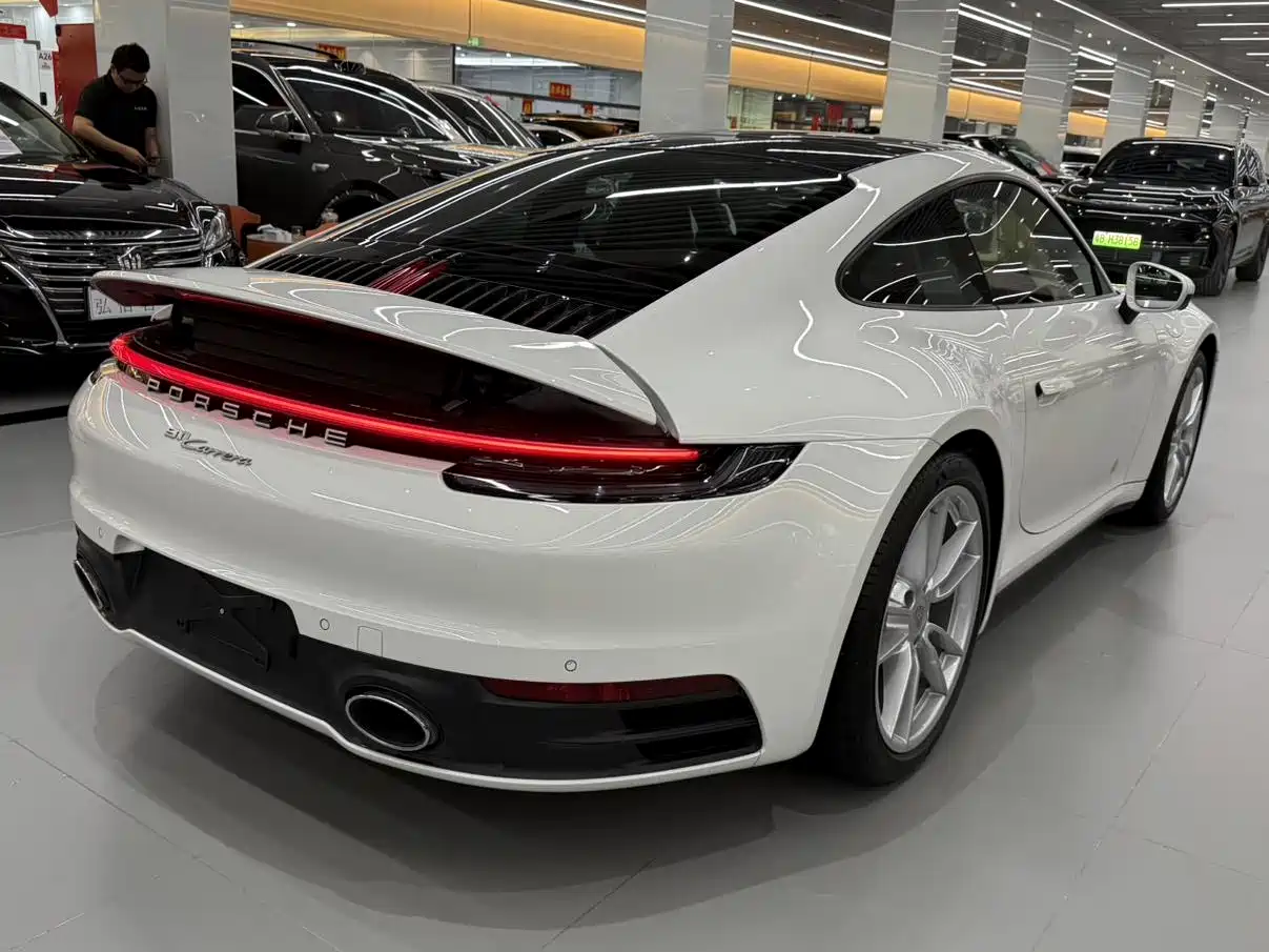 Porsche 911 2020 Carrera 3.0T фото 6