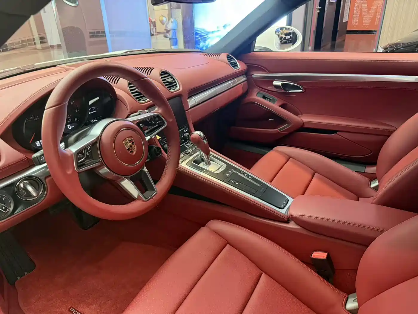 Porsche 718 2023 Cayman Style Edition 2.0T фото 4