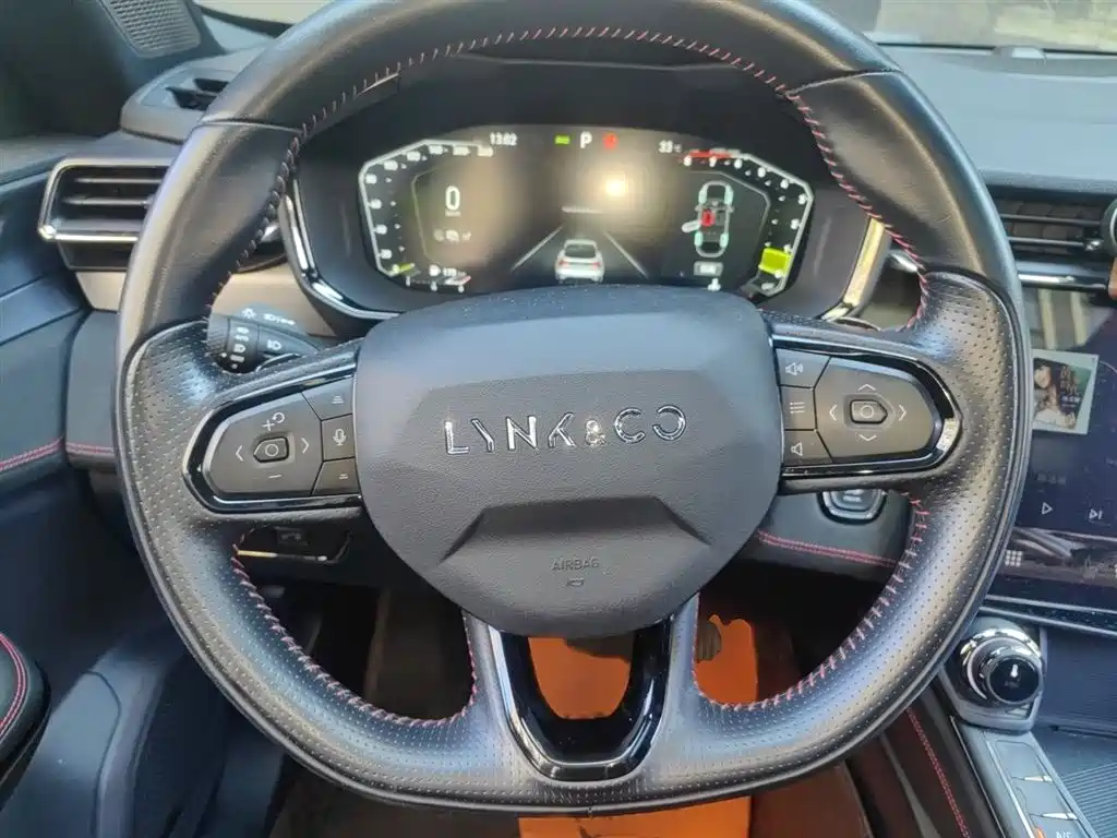 Lynk & Co 05 2022 2.0TD 4WD Power Halo фото 3