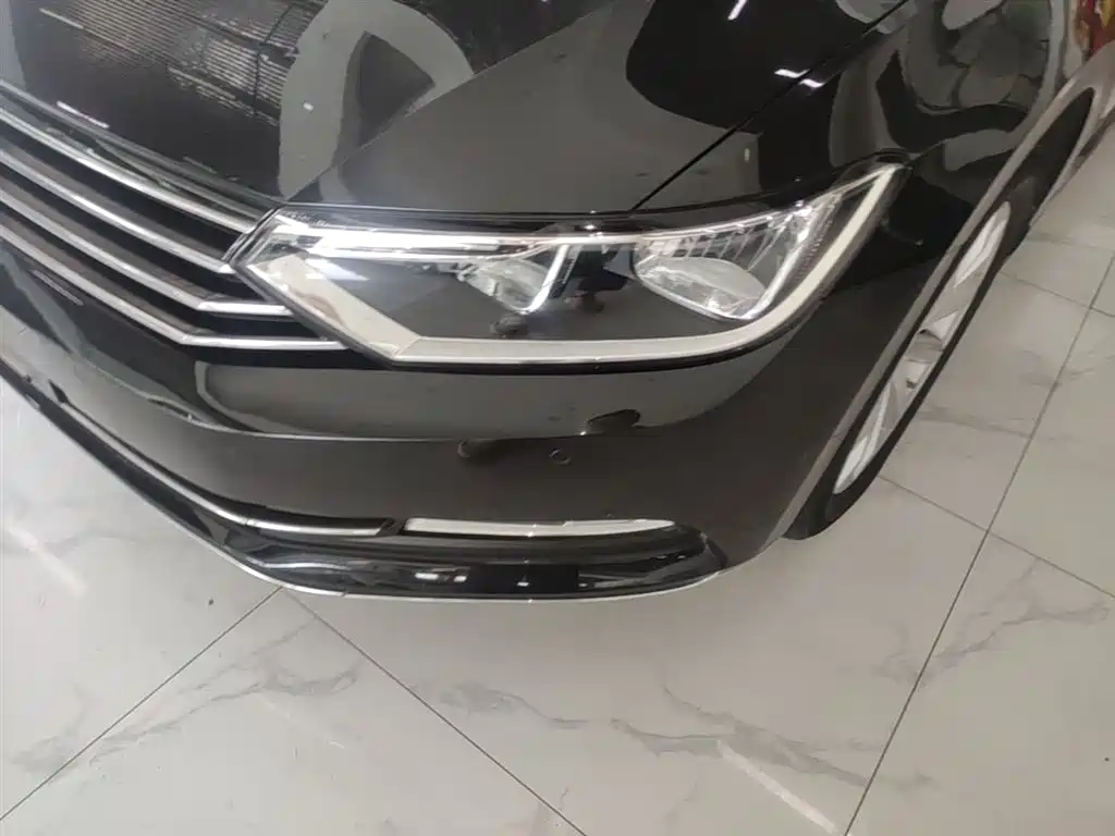 Volkswagen Magotan 2018 330TSI DSG Leading фото 24