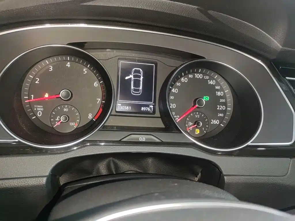 Volkswagen Magotan 2018 330TSI DSG Leading фото 12