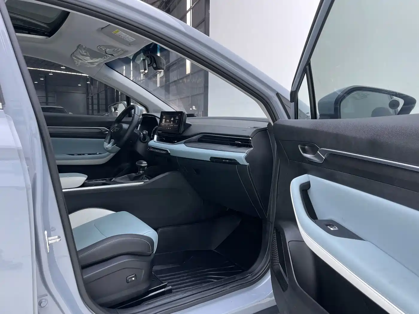 Geely Emgrand S 2024 2022 1.4T CVT Crossover Player