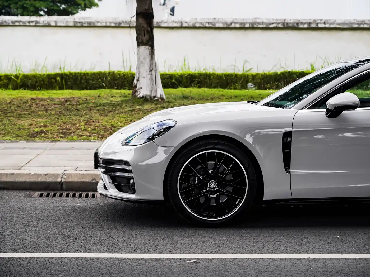 Porsche Panamera 2017 Panamera 3.0T фото 17