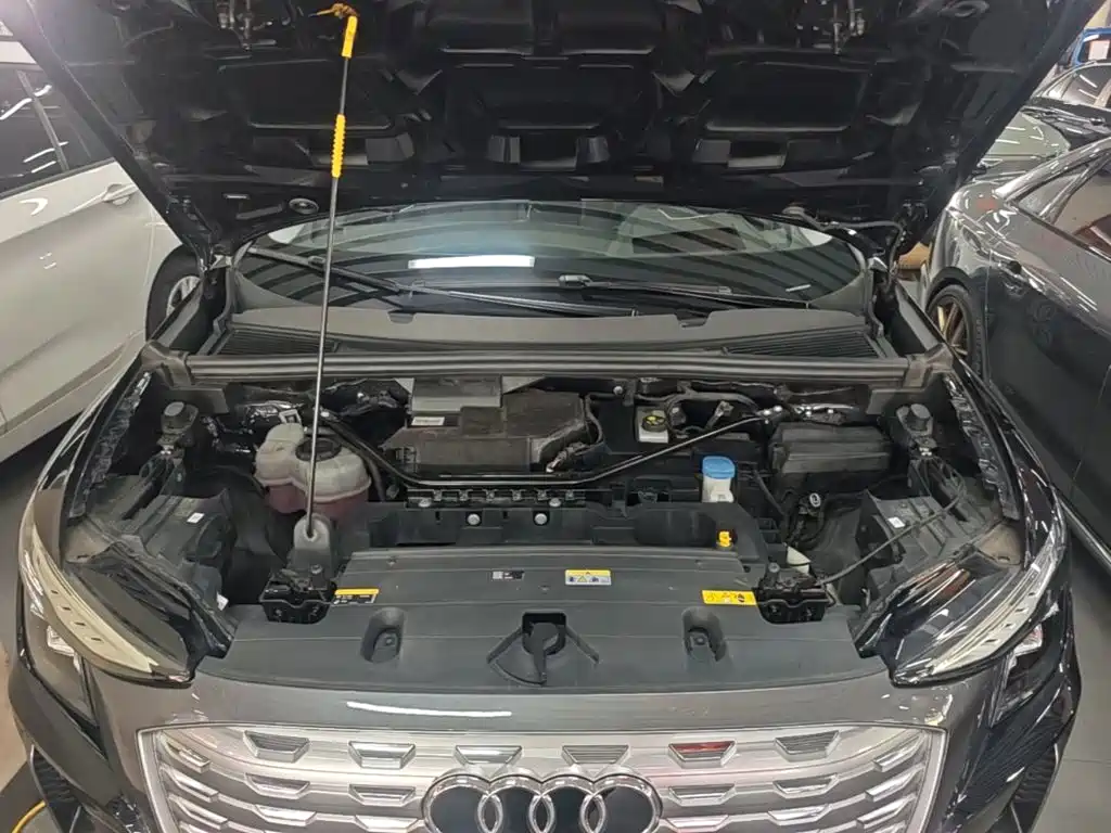 Audi Q5 e-tron 2023 2023 40 e-tron Shining Edition Mecha Package