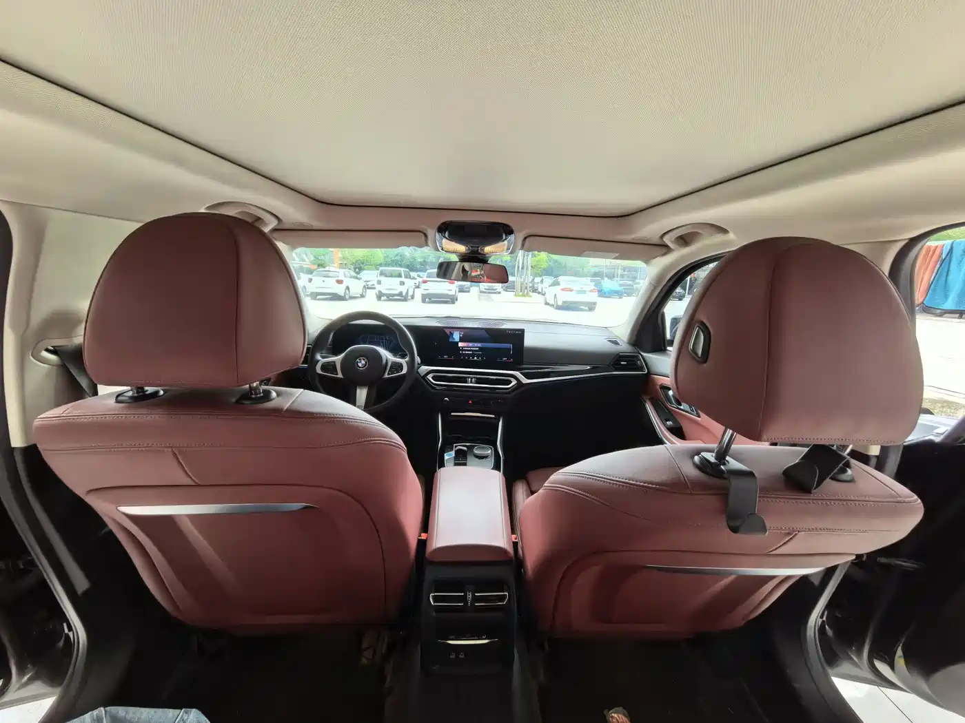 BMW i3 2024 eDrive 35 L фото 8